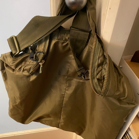 Army Green Helmut Bag Tote - Picture 3 of 5